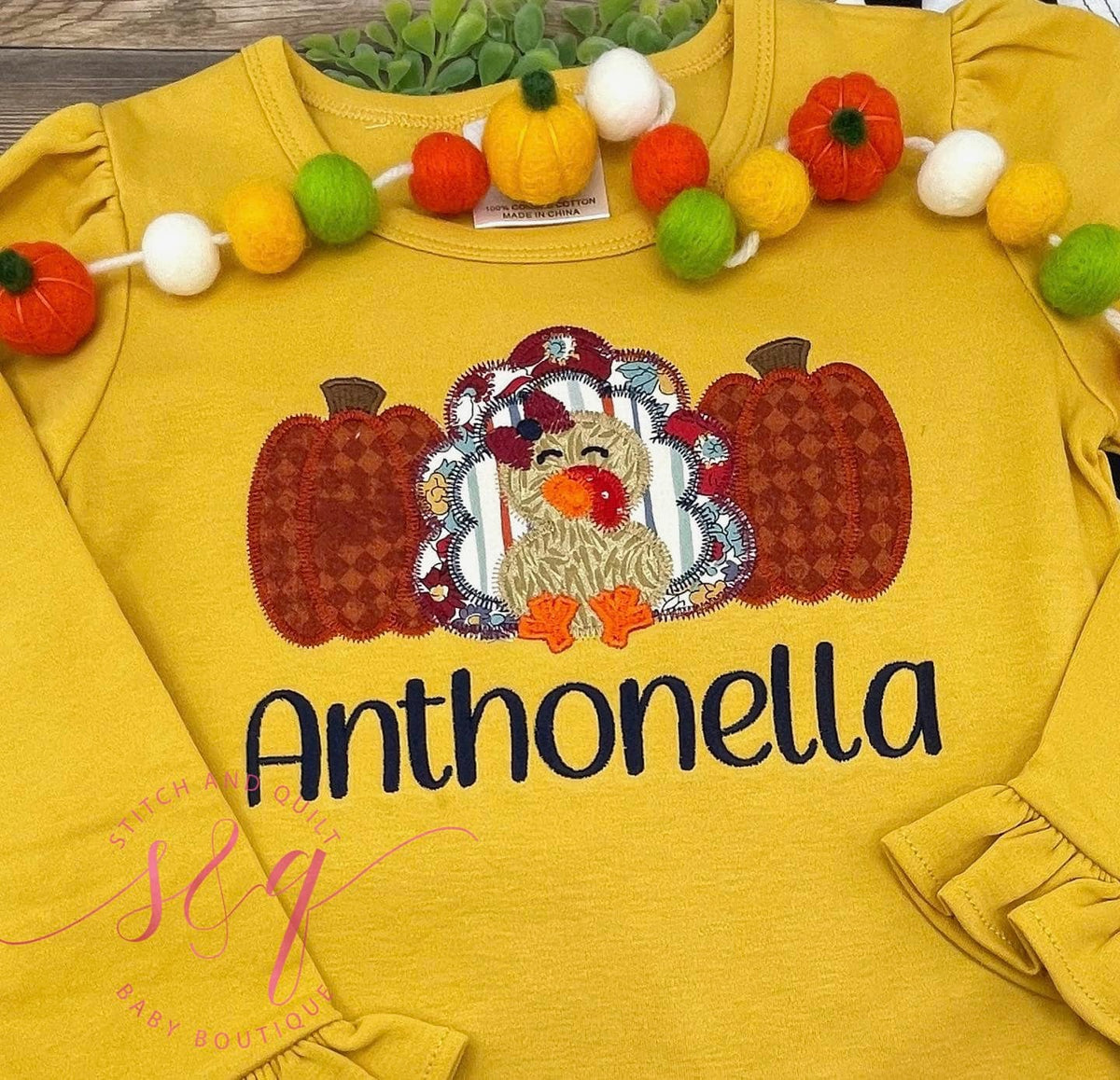 Girls Turkey Outfit, Fall Turkey shirt, Girls Turkey Thanksgiving Outfit, Girls Thanksgiving Outfit, Gold and Navy Outfit