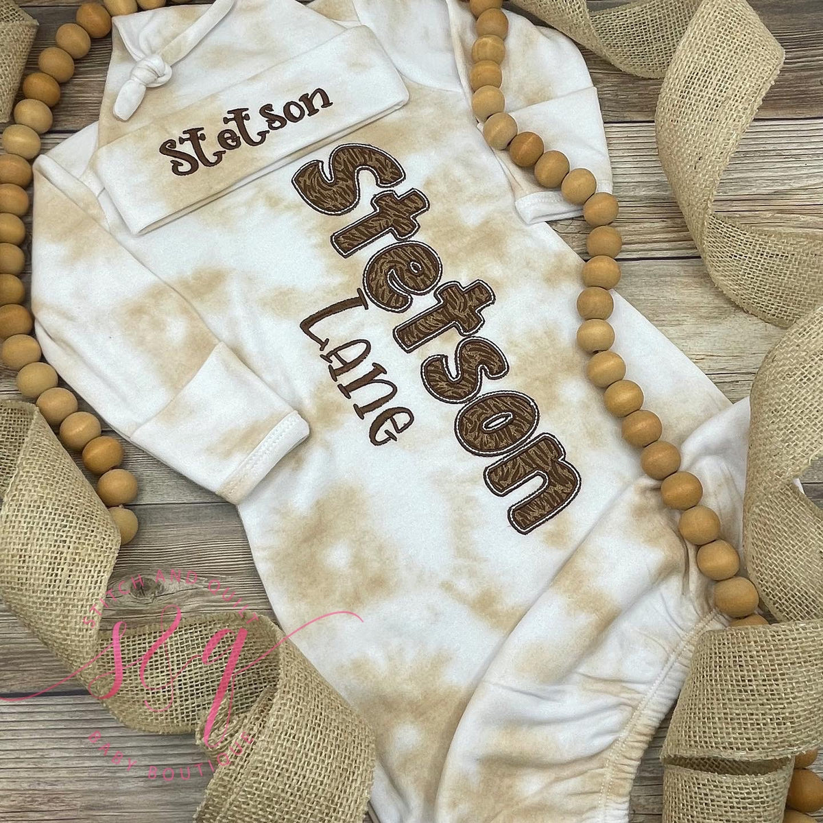 Baby Coming Home Outfit, Highland Cow, Scottish cow, Baby Boy Coming Home Outfit, Newborn Hospital Gown, Baby Shower Gift